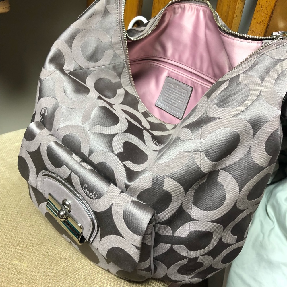 Coach Purse Gray & Pink
